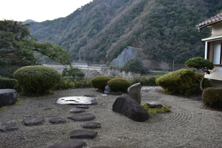 庭１